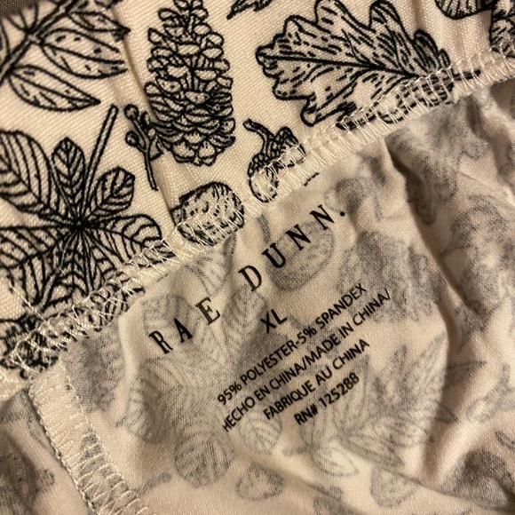 Rae Dunn HAPPY FALL YALL Womens Pajamas - Picture 4 of 7